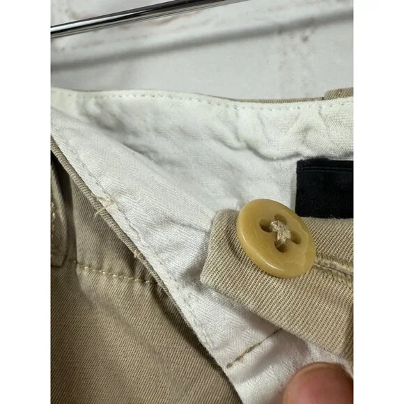 Talbot Shorts Womens Size 10 Khaki Casual Preppy Uniform Zip (READ) - Picture 8 of 8